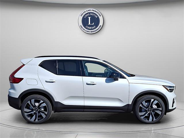 new 2025 Volvo XC40 car, priced at $49,790