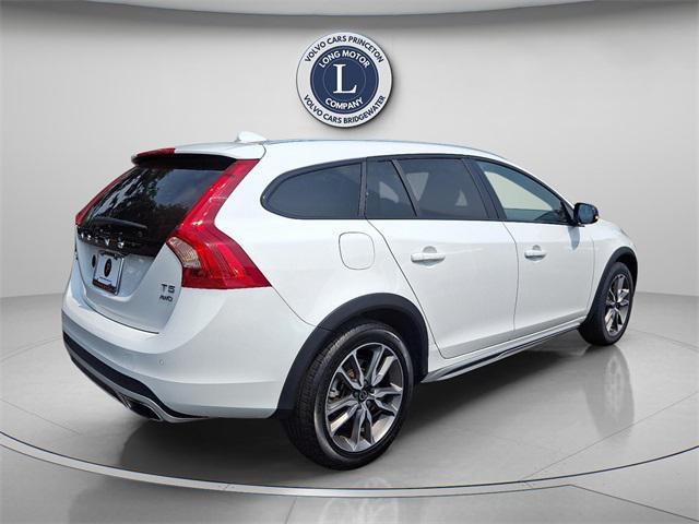 used 2018 Volvo V60 Cross Country car, priced at $15,500