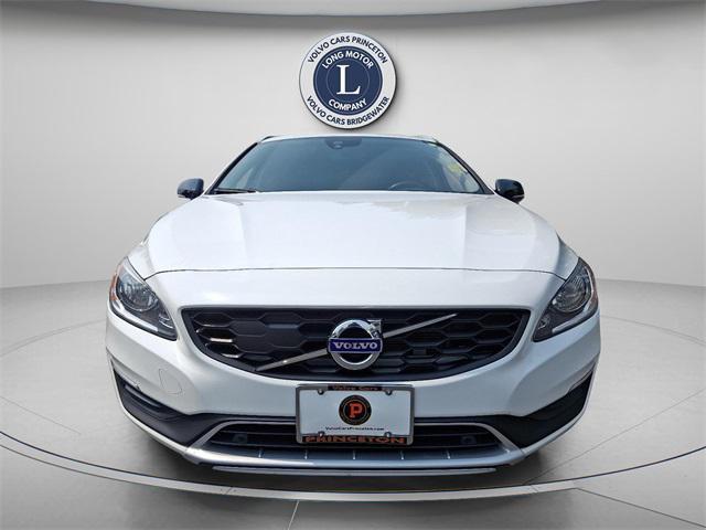used 2018 Volvo V60 Cross Country car, priced at $15,500