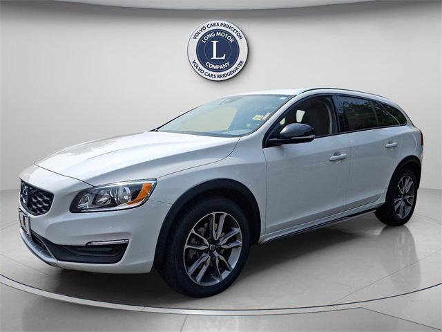 used 2018 Volvo V60 Cross Country car, priced at $15,500