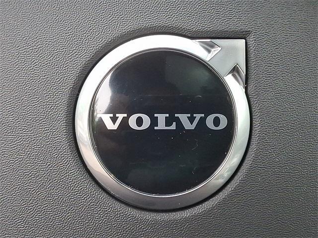 new 2026 Volvo XC90 car, priced at $84,445