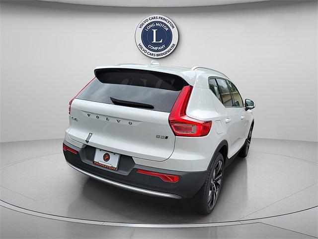 new 2025 Volvo XC40 car, priced at $52,545