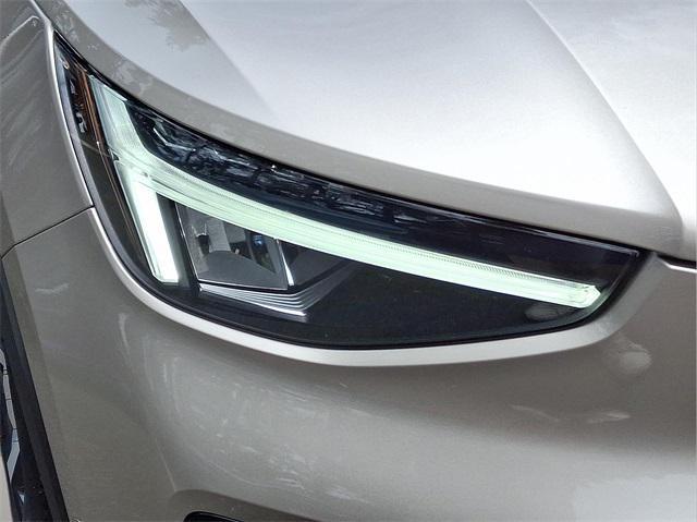 used 2023 Volvo XC40 car, priced at $36,991
