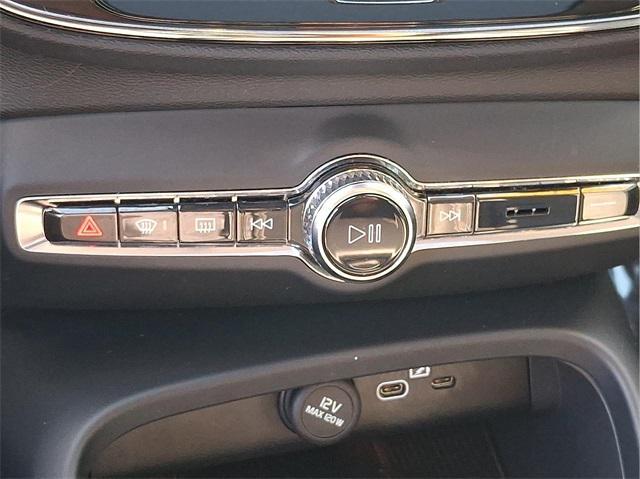 used 2025 Volvo XC40 car, priced at $32,991