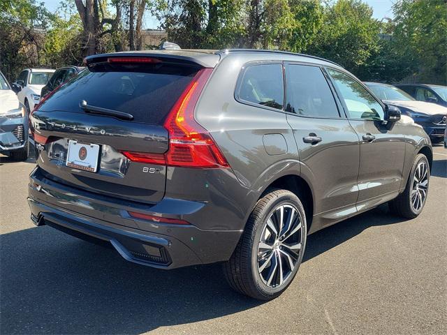 new 2025 Volvo XC60 car, priced at $55,540