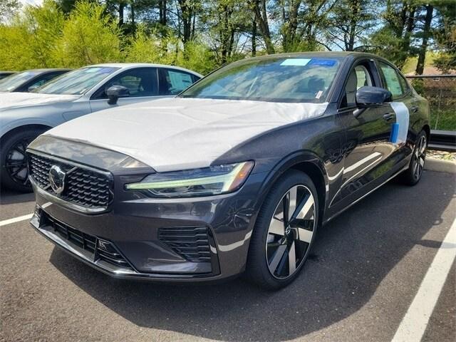 new 2024 Volvo S60 Recharge Plug-In Hybrid car, priced at $58,275