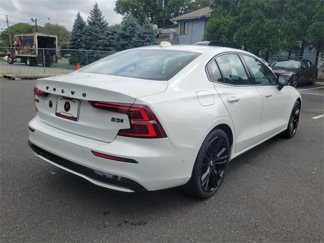 new 2024 Volvo S60 car, priced at $52,195