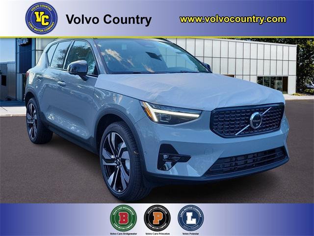 new 2025 Volvo XC40 car, priced at $49,790