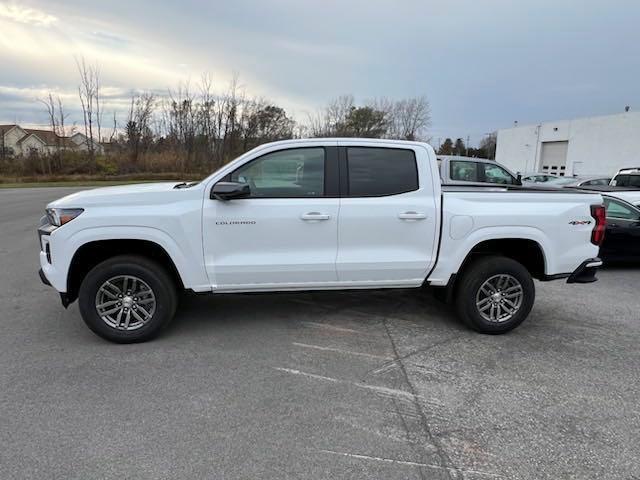 new 2024 Chevrolet Colorado car, priced at $40,200