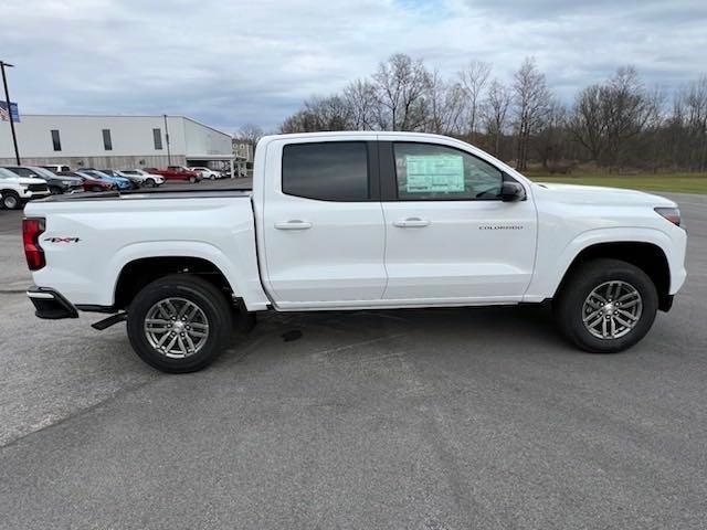 new 2024 Chevrolet Colorado car, priced at $40,200