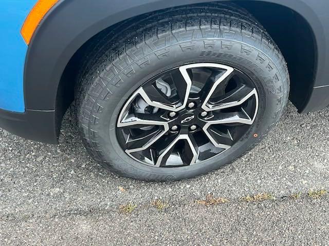 new 2025 Chevrolet TrailBlazer car, priced at $31,175