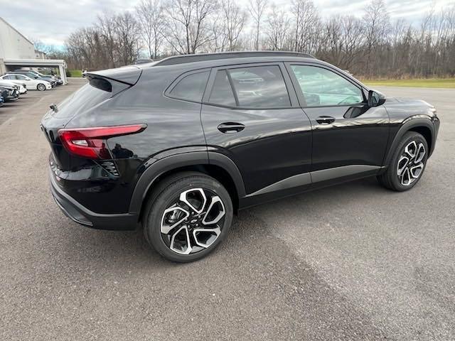 new 2025 Chevrolet Trax car, priced at $26,735