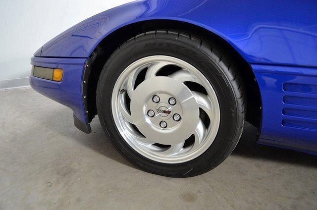 used 1994 Chevrolet Corvette car, priced at $15,995