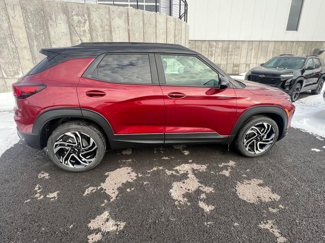 new 2025 Chevrolet TrailBlazer car, priced at $29,390