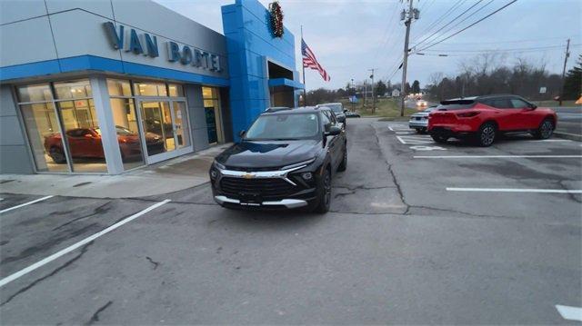 used 2024 Chevrolet TrailBlazer car, priced at $27,490