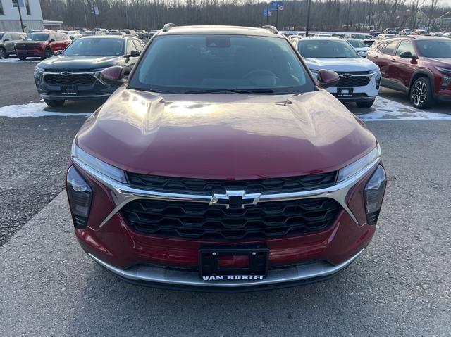 new 2025 Chevrolet Trax car, priced at $24,095