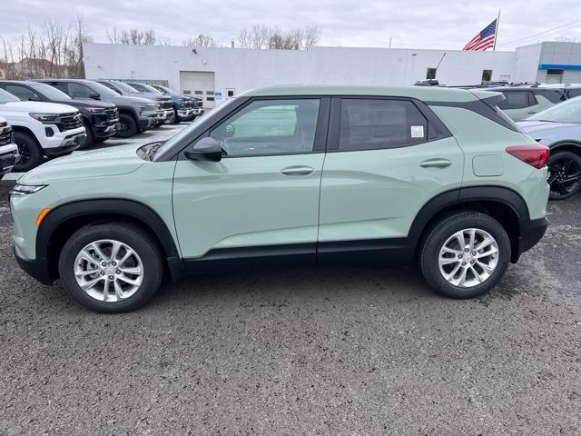 new 2025 Chevrolet TrailBlazer car, priced at $26,080