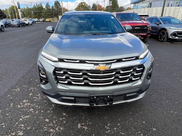 new 2025 Chevrolet Equinox car, priced at $33,120