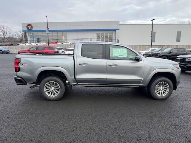 new 2024 Chevrolet Colorado car, priced at $40,400