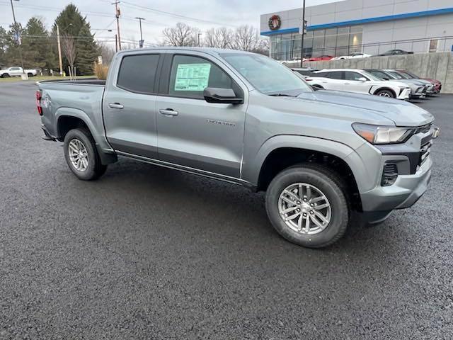 new 2024 Chevrolet Colorado car, priced at $40,400