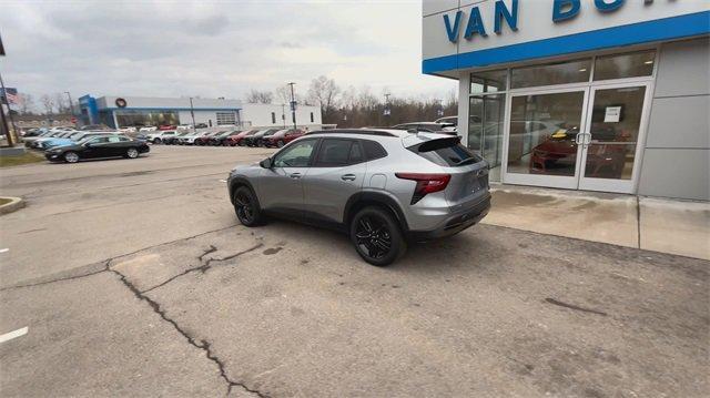 used 2025 Chevrolet Trax car, priced at $23,990