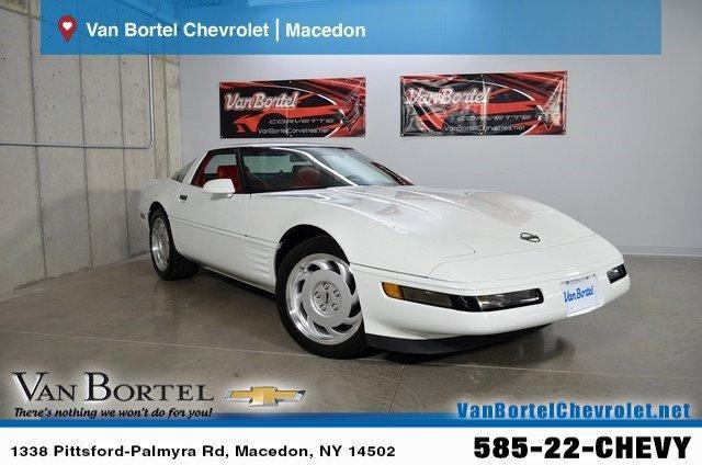 used 1992 Chevrolet Corvette car, priced at $17,995