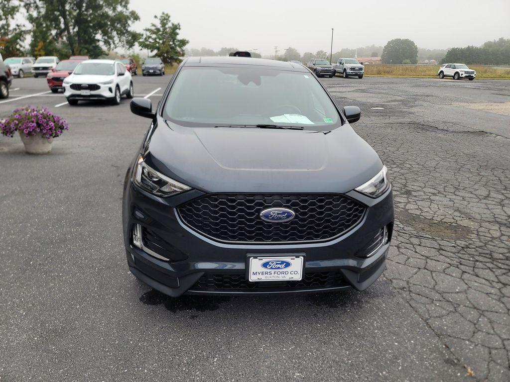 used 2022 Ford Edge car, priced at $31,982
