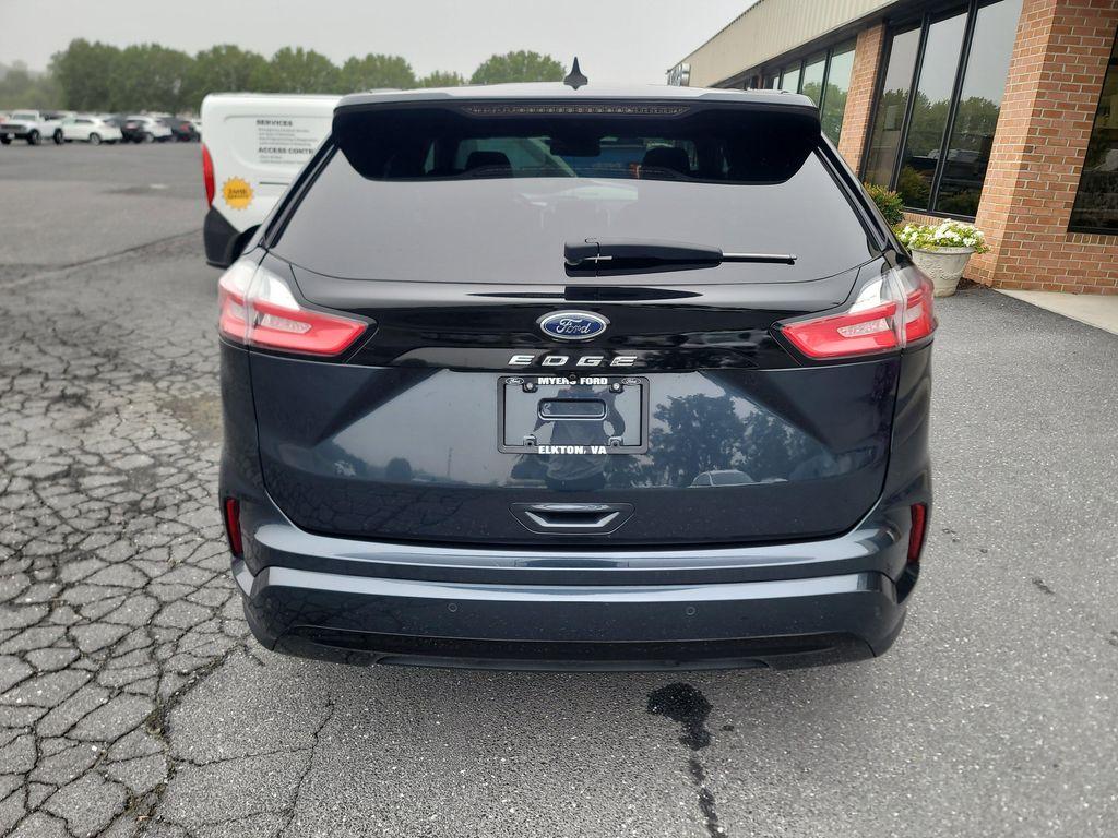 used 2022 Ford Edge car, priced at $31,982