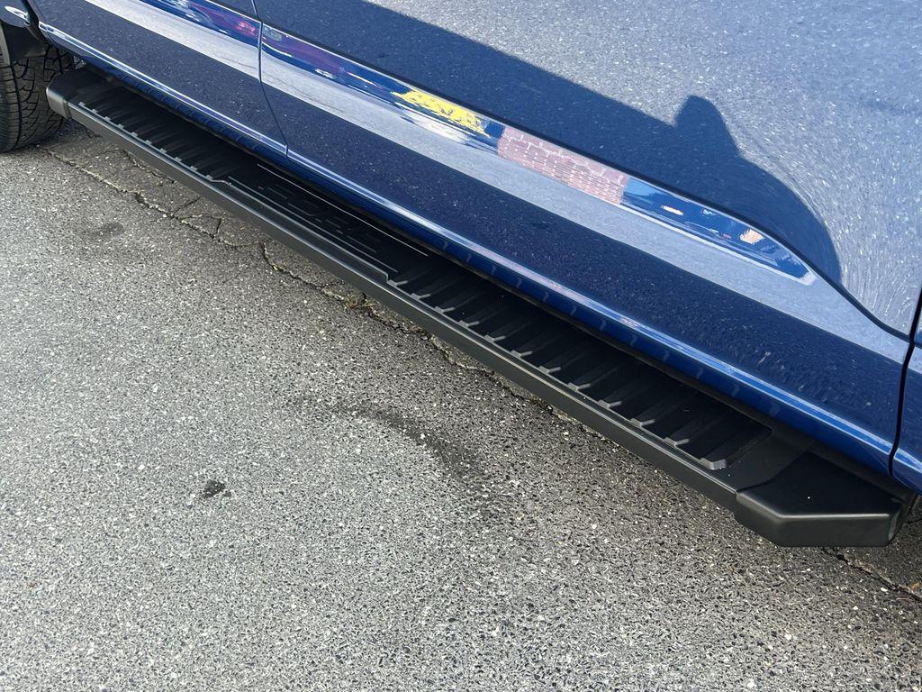 used 2022 Ford F-150 car, priced at $43,982