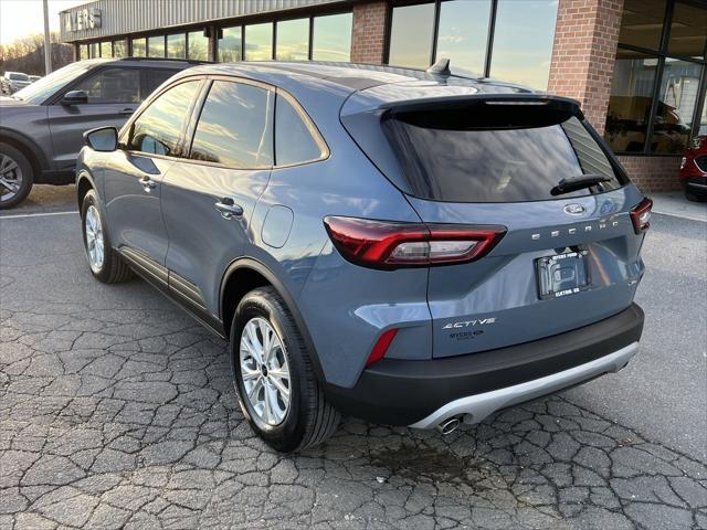 new 2025 Ford Escape car, priced at $32,540