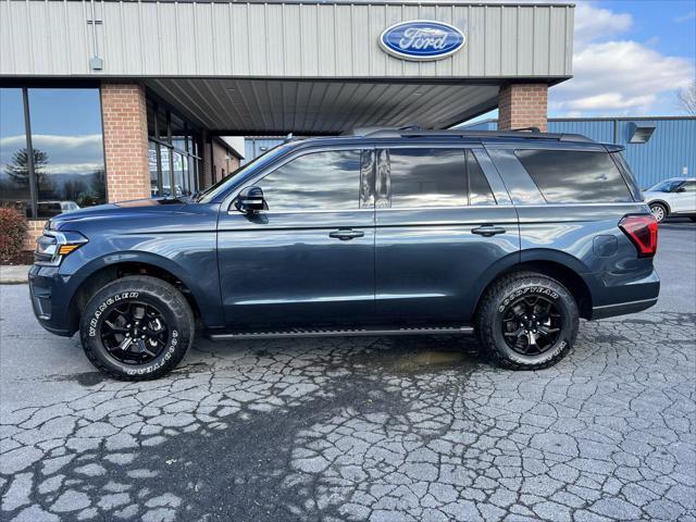 used 2023 Ford Expedition car, priced at $64,982