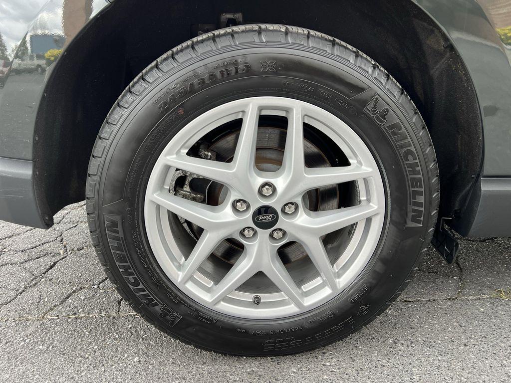 used 2024 Ford Edge car, priced at $31,982