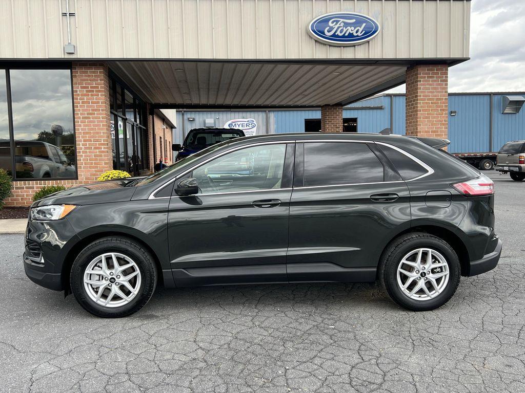 used 2024 Ford Edge car, priced at $31,982
