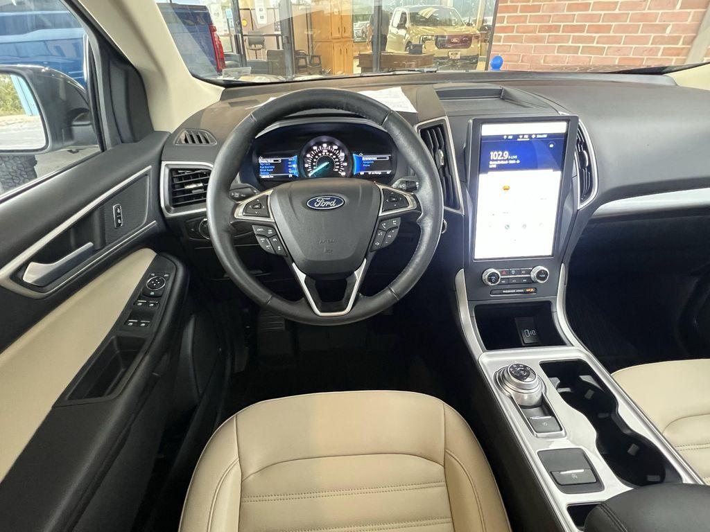used 2024 Ford Edge car, priced at $31,982