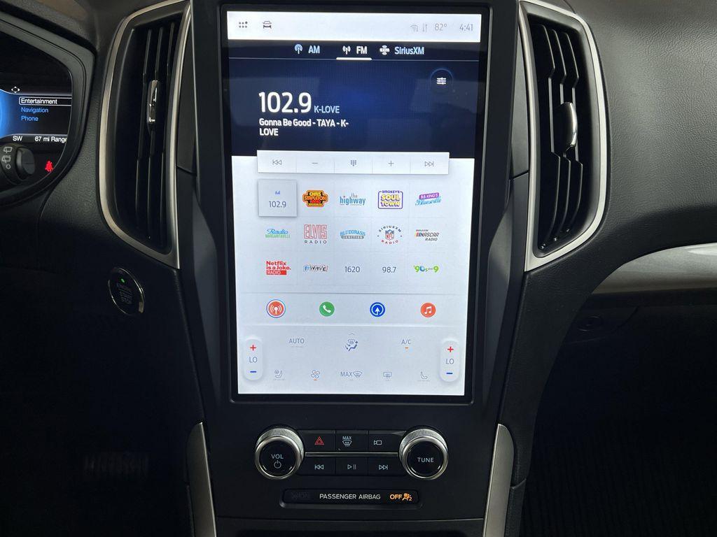 used 2024 Ford Edge car, priced at $31,982