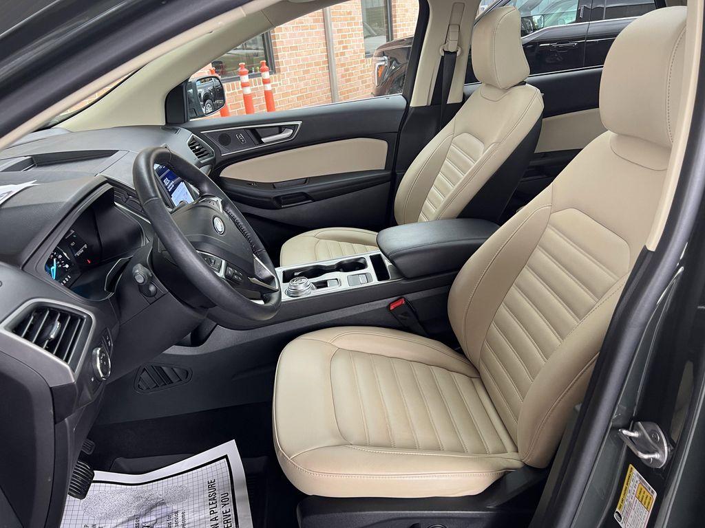 used 2024 Ford Edge car, priced at $31,982