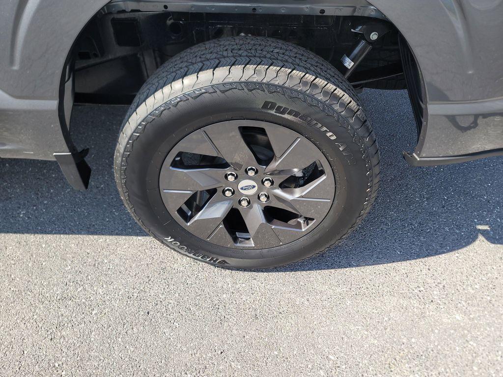 new 2025 Ford F-150 car, priced at $52,190