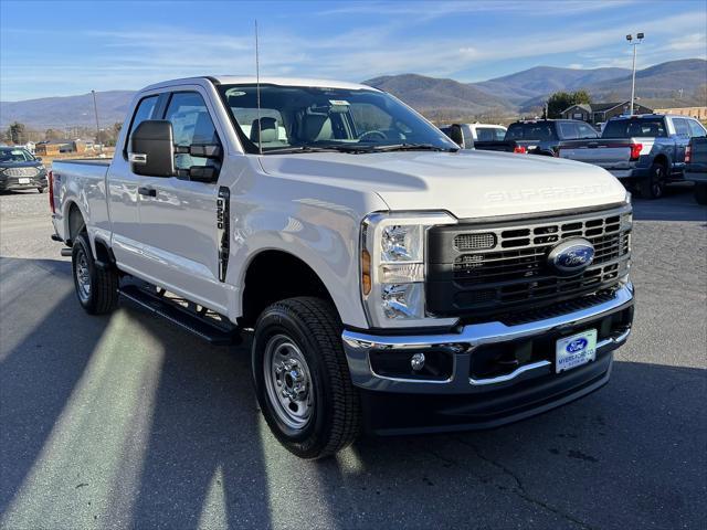 new 2024 Ford F-250 car, priced at $54,600