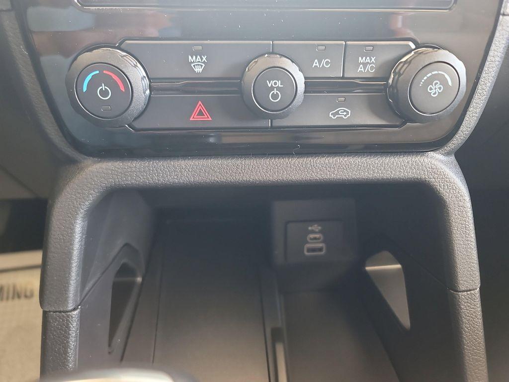 new 2025 Ford Ranger car, priced at $42,120