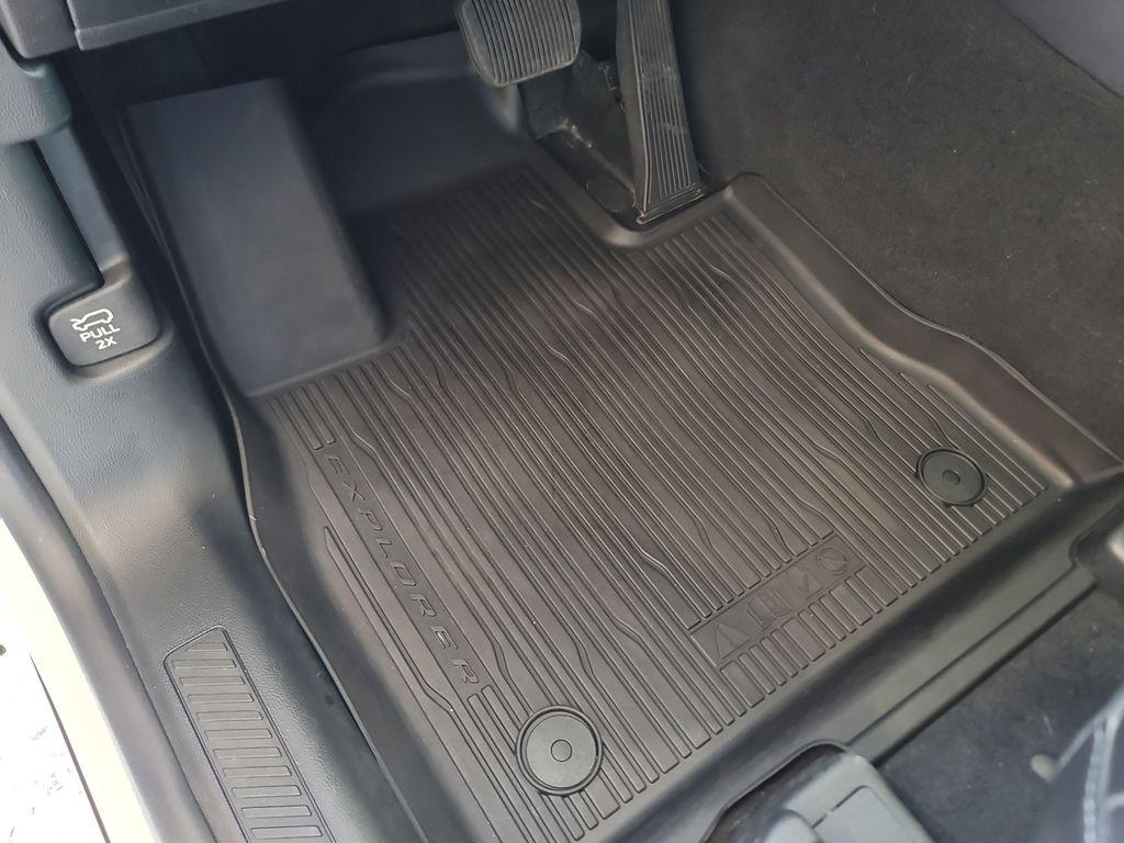 used 2022 Ford Explorer car, priced at $37,982