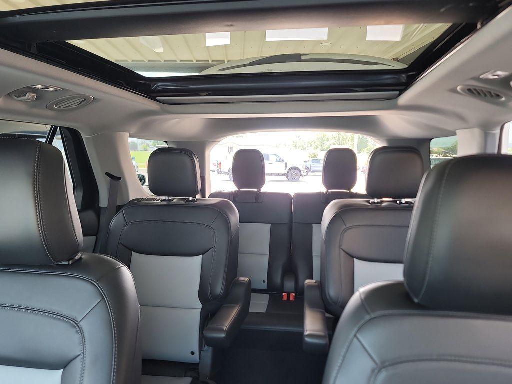 used 2022 Ford Explorer car, priced at $37,982