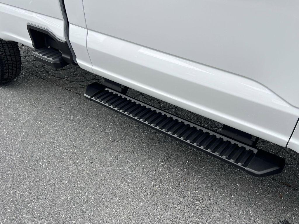 new 2025 Ford F-250 car, priced at $51,070