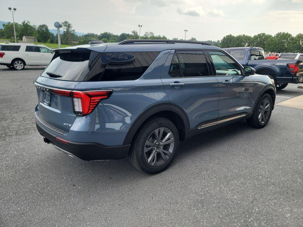 new 2025 Ford Explorer car, priced at $48,080