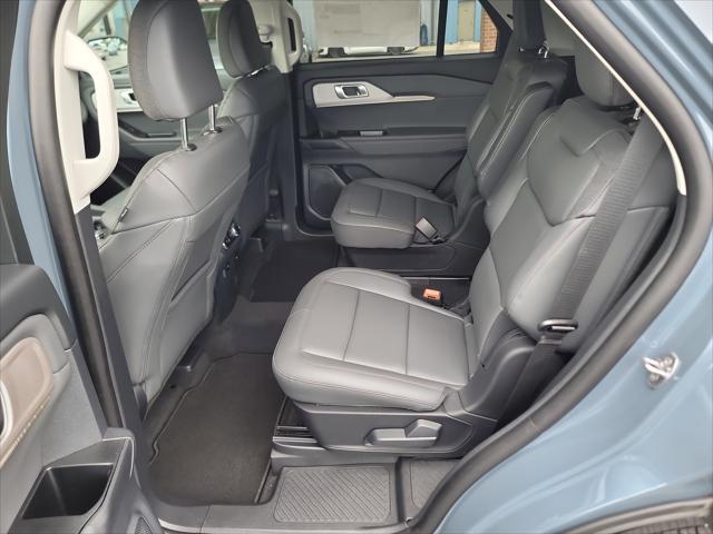 new 2025 Ford Explorer car, priced at $48,080