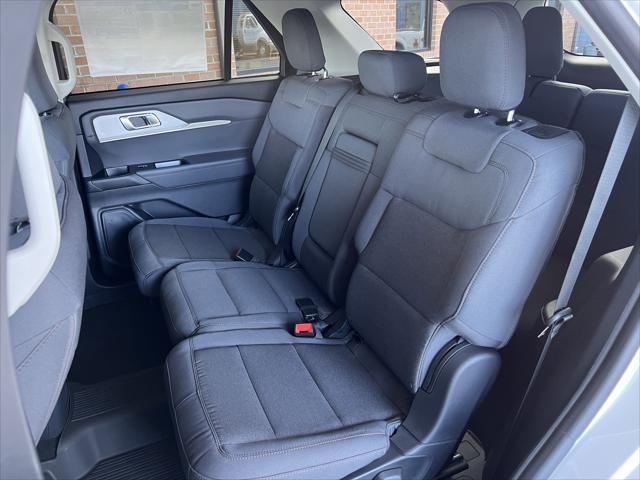 new 2025 Ford Explorer car, priced at $41,593