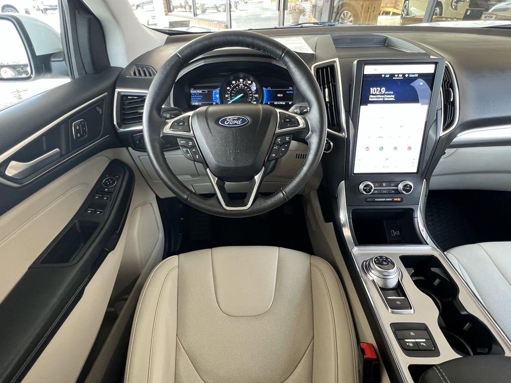 used 2022 Ford Edge car, priced at $33,982