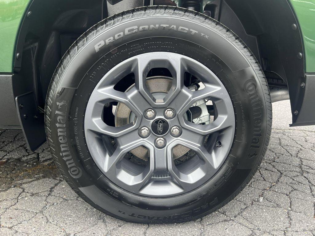 new 2025 Ford Maverick car, priced at $37,366