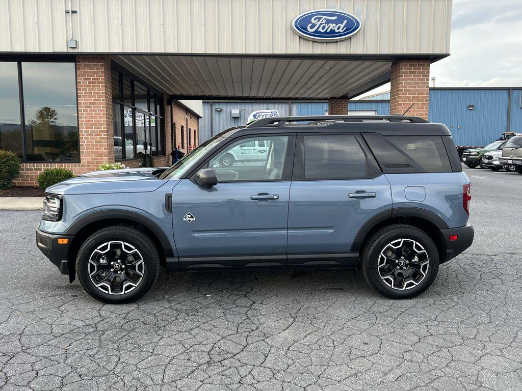 new 2025 Ford Bronco Sport car, priced at $42,160