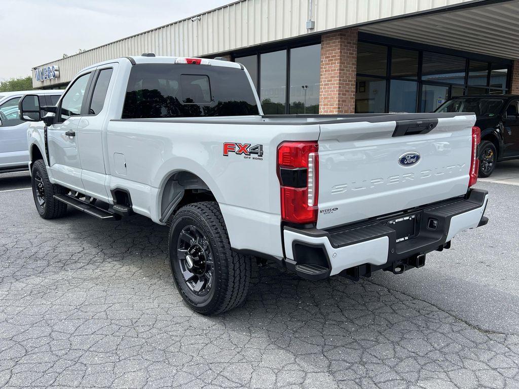 new 2025 Ford F-350 car, priced at $61,990