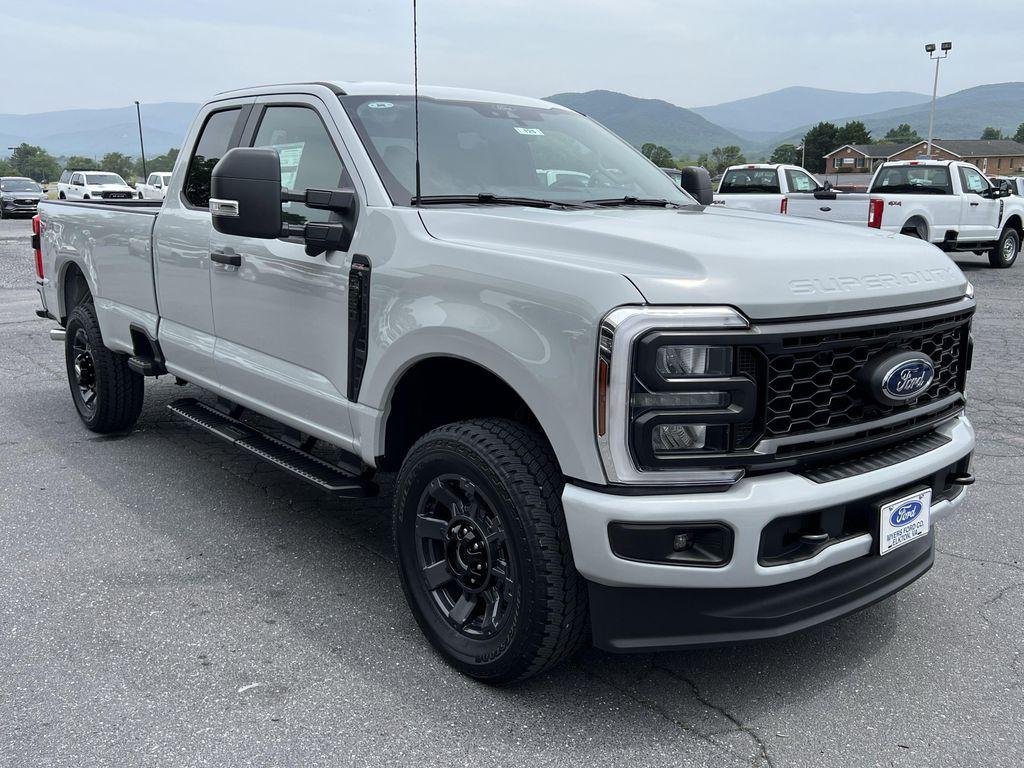 new 2025 Ford F-350 car, priced at $61,990